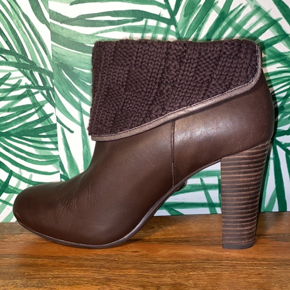 UGG 1008755 Dandylion Tres Brown Leather Sweater Cuff Ankle Boots Women’s 10 - Picture 7 of 12